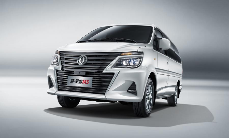  DongFeng Future M5 2020 года  (фото 2 из 8)